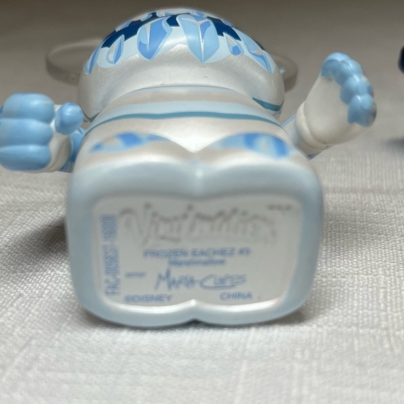 VINYLMATION. Disney Beauty & the Beast. Frozen.  Add to your collection! - Picture 6 of 6